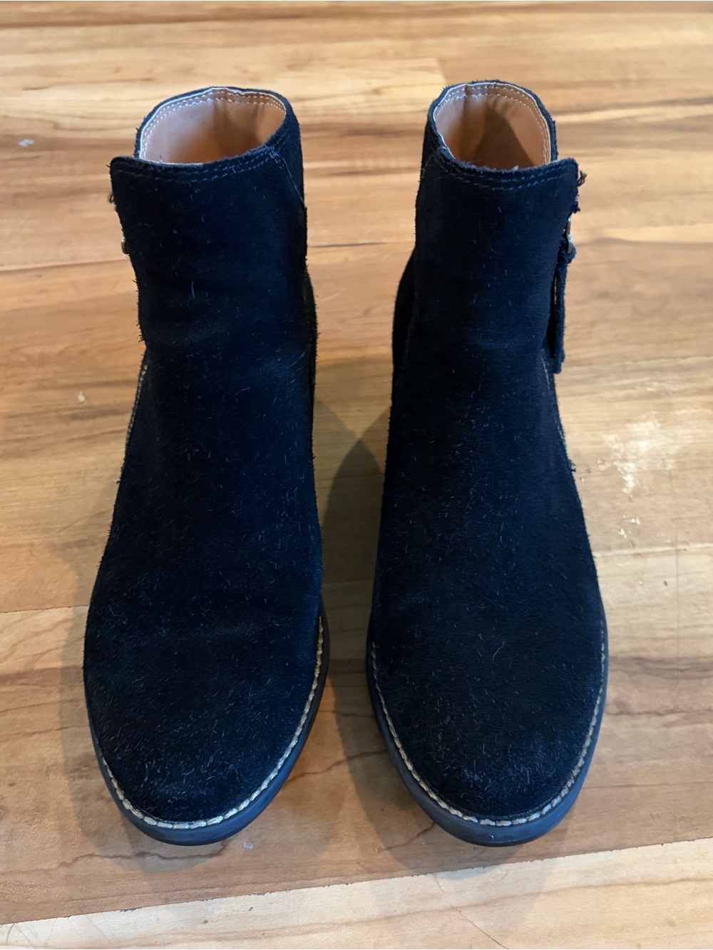Genuine Black Suede Altos Ankle Boots, Side Zip, 2 inch Block Heel, Size 8 - Picture 4 of 11